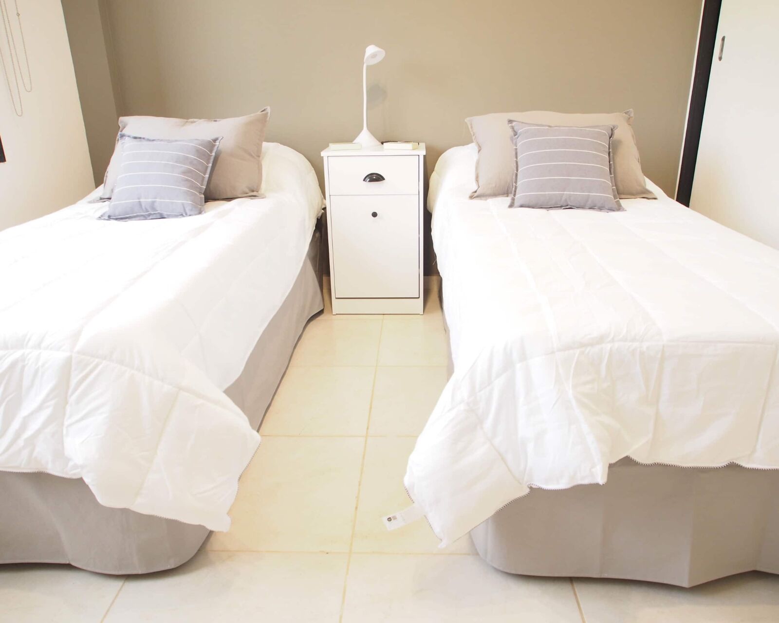 Pioneros · Dormitorio
